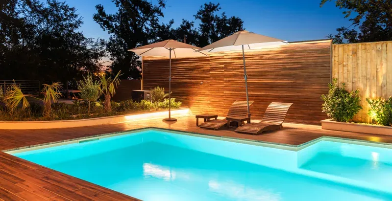 Pool and façade lighting at dusk